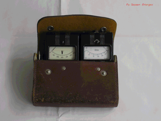 Bild 151 - Gossen - Set. von Volt und Widerstands - Messgerät.  Fertigungsjahr 1960