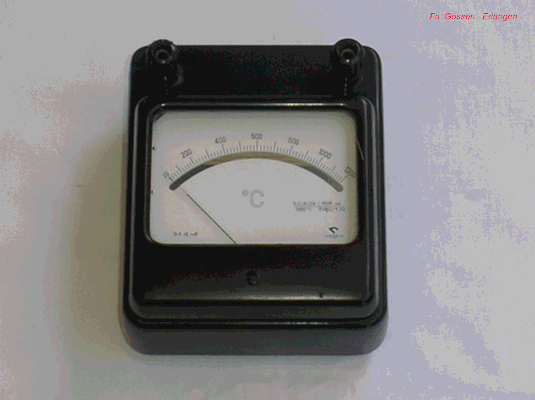Bild 222 - Gossen - Millivoltmeter geeicht in C°  bis 1200 C°.  Fertigungsjahr 1965
