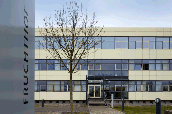 FRUCHTHOF NAGEL NEU-ULM | Erweiterung Kühlhalle | Aufstockung Bürogebäude |  Fruchthof Nagel GmbH, Neu-Ulm | Objektplanung (HOAI) LP 1 – 8 | Nething Generalplaner, Neu-Ulm | Fotos  Martin Rudau, Michael Kuderna