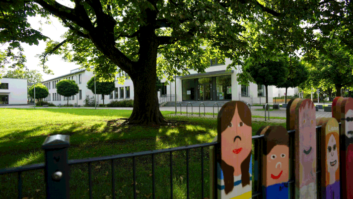 WESTSTADT-SCHULE NEU-ULM | Erweiterung, Generalsanierung | Stadt Neu-Ulm | Objektplanung (HOAI) LP 1 - 8  Nething Generalplaner, Neu-Ulm | Fotos  Michael Kuderna