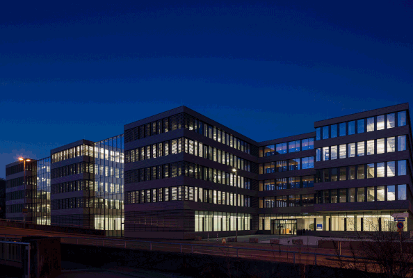 SWU HAUPTVERWALTUNG ULM | Neubau Verwaltung | Stadtwerke Ulm/Neu-Ulm GmbH |  LP 3 – 4, 5 – 7 teilw. Nething Generalplaner, Neu-Ulm | Fotos Martin Rudau
