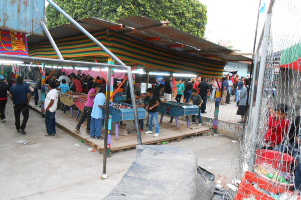 Fiesta in Barranca "Flipper, Kicker, Videogames"