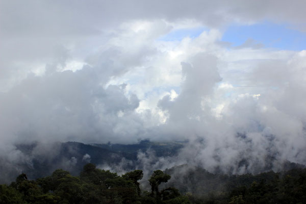 Hitze und Wolken