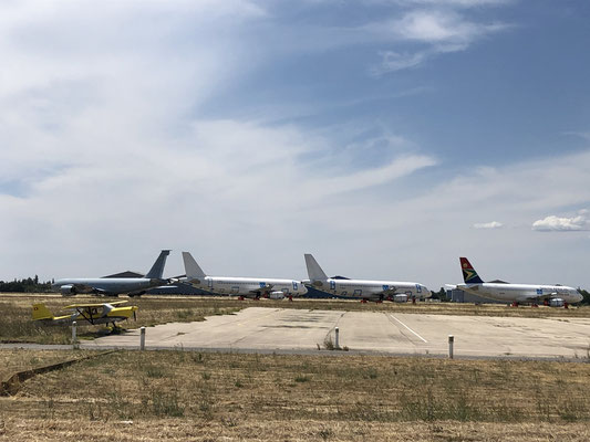 Abstellplatz Corona bedingt für viele Airliner in Nimes-Garons LFTW 