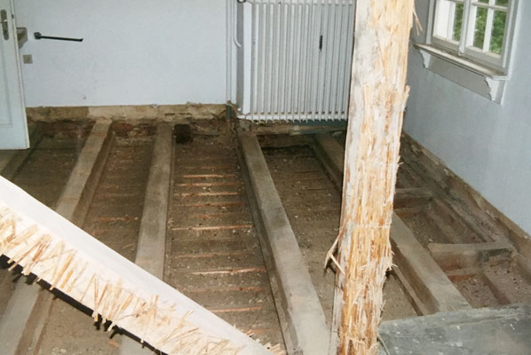 Kernsanierung "Villa Becher" 1998/99 - Privatwohnung OG/DG