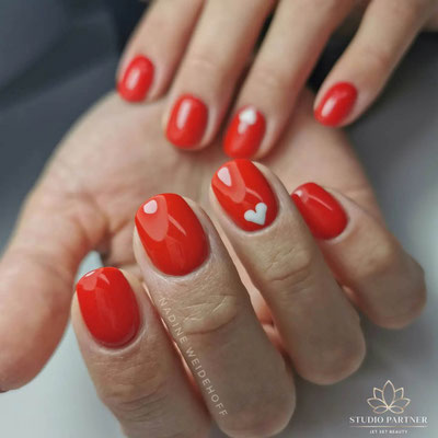 Squoval Nägel in rot