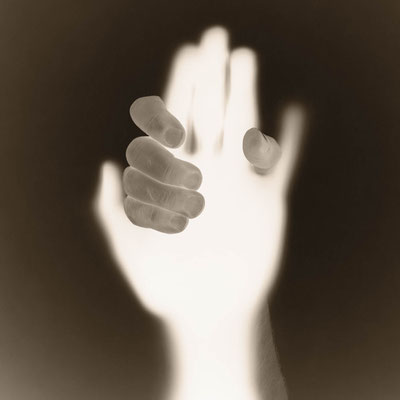 "EXP_5649.RAW" | 2022 | 35x35cm framed, Inkjet Print on Dibond | Edition 1/4
