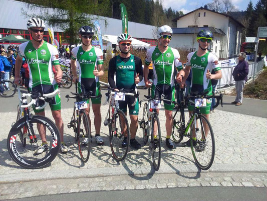 Carsten Hensel, Benjamin Heinz, Tim Schicker, Eike Wittig & Oliver Werner beim Familien-Fahrrad-Fest.