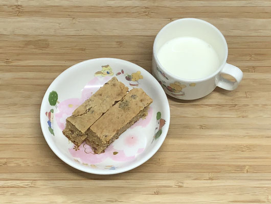 きざみ黒豆きなこケーキ