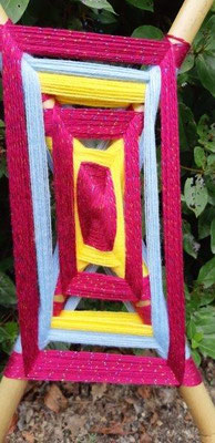 num 15, structure 75x50, tissage 13x25,  18€