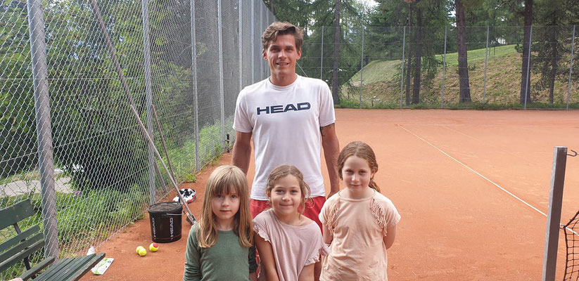 Tenniscamp mit dem mehrfachen Deutschen Meister Daniel Masur in St. Moritz/Pontresina
