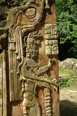 Palenque Yoga retiro ruinas Pakal reina roja