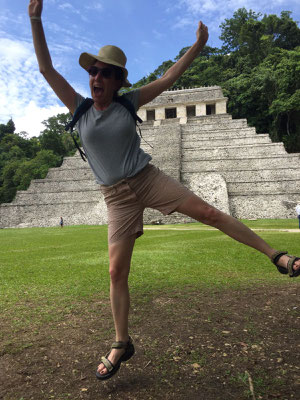 Palenque Yoga retiro ruinas Pakal reina roja