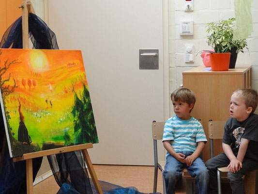Märchenlesung im Kindergarten St. Margaretha in Heroldsberg in drei verschiedenen Gruppen 