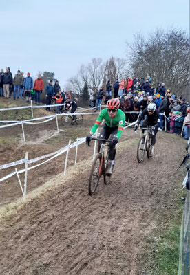 Vorrübergehende Spitze in der Herren-Elite
