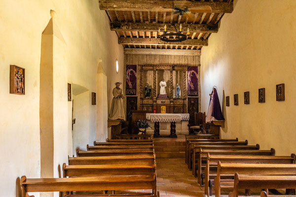 Catholic Church Altar - Mission San Juan Capistrano - San Antonio