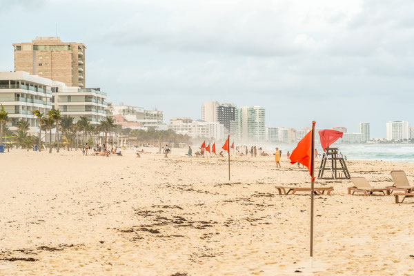 Red flag warning on the beach at the resort