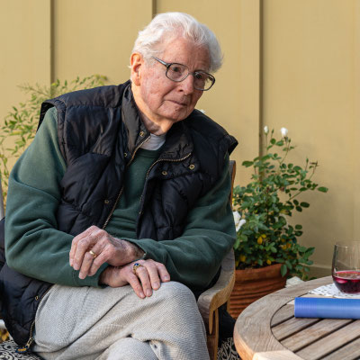 David's 90th birthday party - the guest of honor, David