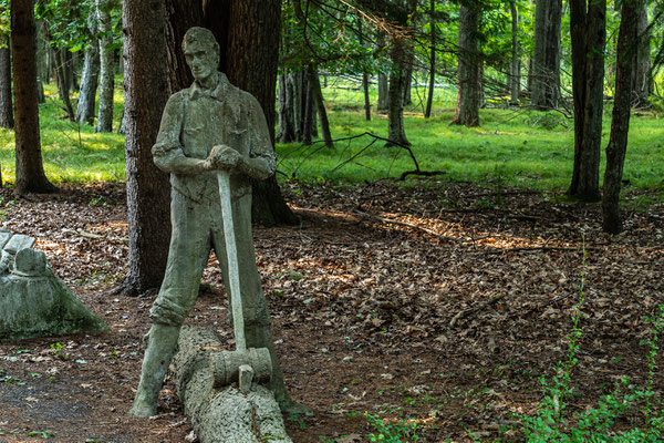 James Tellen Woodland Sculpture Park