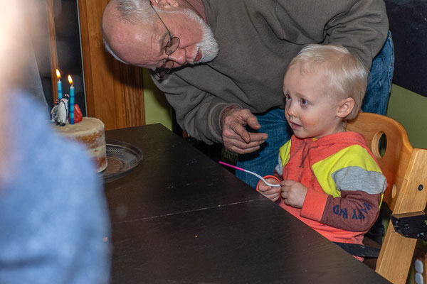 Owen and Grandpa Neil apprehensive about singing happy birthday.
