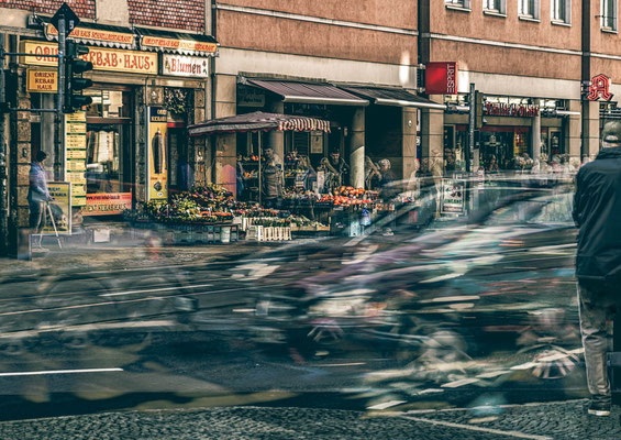 Ray_Rushhour am Schillerplatz_2018