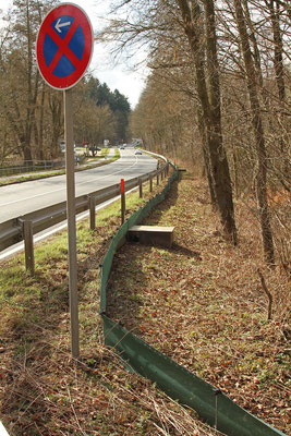 Gesäuberter Weg zu den Fangkästen