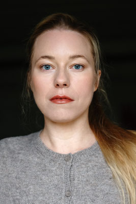 Julia Sophia Mai - Actress