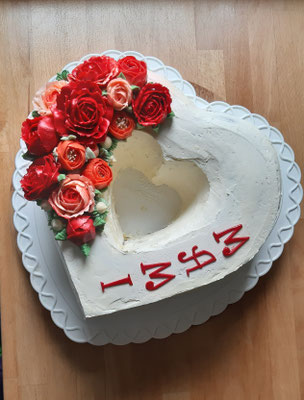 Kuchenklatsch Erlangen Catering Nach Hausfrauenart Ihr Personlicher Lieferservice Fur Alles Herzhafte Kuchen Cupcakes Kuchenklatsch Catering Nach Hausfrauenart