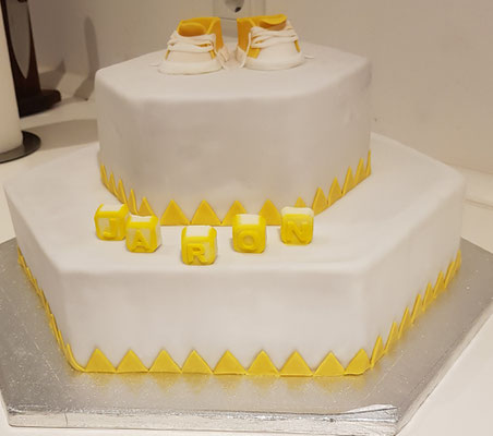 Kuchenklatsch Neuss Catering Nach Hausfrauenart Ihr Personlicher Lieferservice Fur Alles Herzhafte Kuchen Cupcakes Kuchenklatsch Catering Nach Hausfrauenart