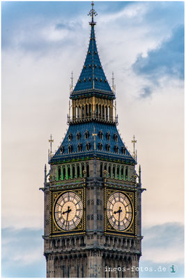 Elizabeth Tower (ehemals "Big Ben"), London