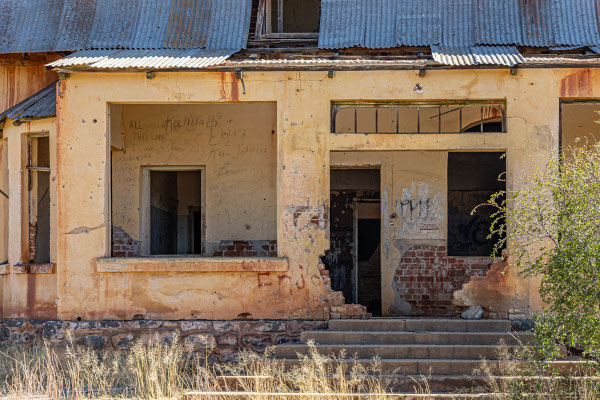 Matthias Gößmann:  Liebighaus oder Geisterhaus in Windhoek; Namibia - 01  
