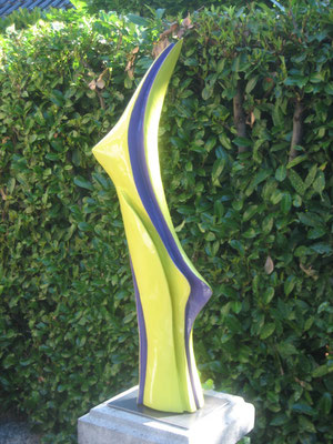 L'invite - cèdre peint - hauteur : 115 cm - 2012