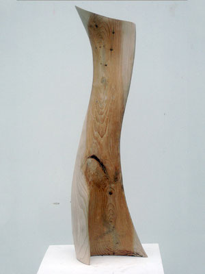 L'indifférence -  cèdre - hauteur : 137 cm - 2011