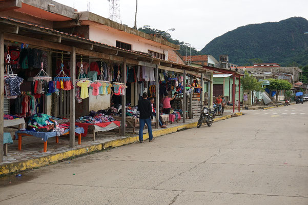 Straße in Rurrenabaque