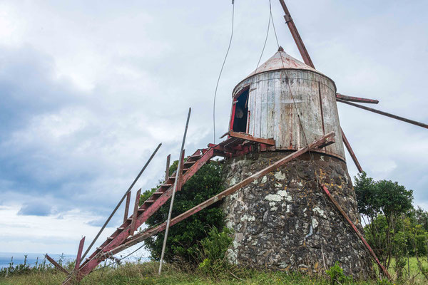 Windmühlenruine bei Conceçao