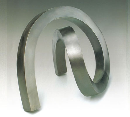 Curva I - 2005 - Alpaka - 26 (h) x 34 (b) x 26 (t)  cm - Ansicht 2