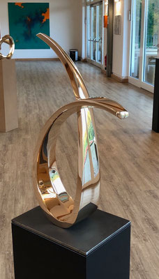 o.T. VIII - 2019 - Bronze hochglanzpoliert - 67 (h) x 47 (b) x 17 (t) cm