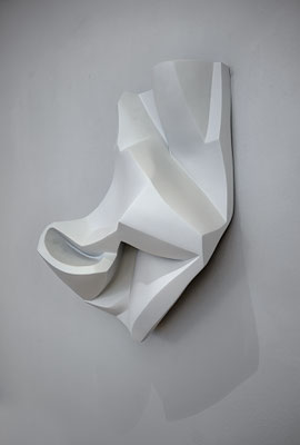 Wandobjekt 04/21 - 2021 -  Aluminium lackiert - h 70 x b 50 x t 24 cm - Ansicht 1