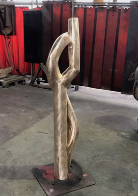 Stele II - 2019 - Bronze gebürstet -  158 (h) x 45 (b) x 20 (t) cm - Ansicht 2