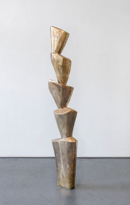 Rosenmontagsstele - 2018 - Bronze - 182 (h) x 35 (b) x 32 (t)  cm - Ansicht 1 