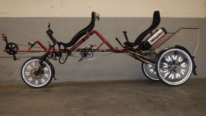 TWOgether Tandem Trike with cargo box (www.twogetherbikes.com)