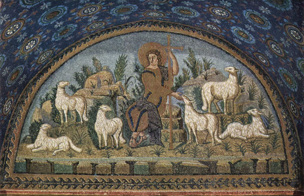 Il mosaico del Buon pastore in una lunetta