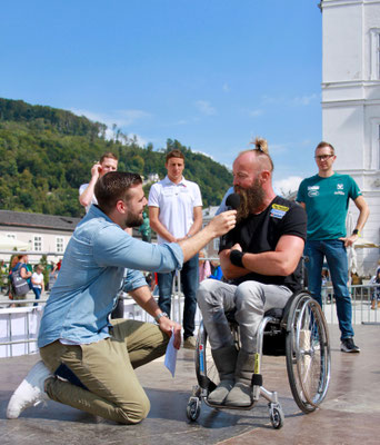Herr Geierspichler im Gespräch beim Tag des Sports