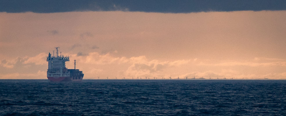nordsee vor whitby mit teesside wind farm