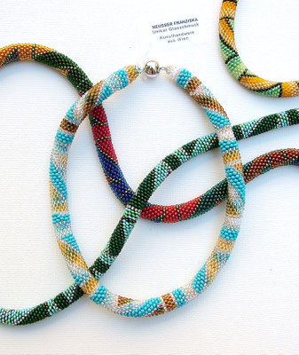 Franziska Neusser, Glasschmuck, Glasperlen, Ketten Halsketten Beads, Wien, handgemacht, Glaskunst