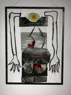 Karin Hubert, Scherbengeschichten, Collagen, Glaskunst, Glasbild, Installation