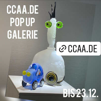 CCAA Studioglas glaskunst glasgalerie glassart blownglass handblown kunsthandwerk unikat collect köln cologne angewandt kunst sammlung ausstellung design paperweight briefbeschwerer exhibition verresoufflé galerieduverre interiordesign 