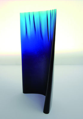 Alexander Wallner, Atelier Männerhaut, Studioglas, Glaskunst, Skulptur, Glasschliff, formgeschmolzen, Zwiesel, Glasstraße, Bayerischer Wald