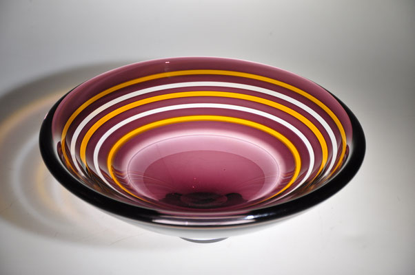Gerd Kruft, Studioglas, optiscges glas, Glaskunst, Essen, Gefäß, Vase, Saturn, John Kuhn, Schliff, Farbe