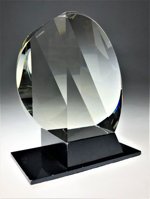 Karl Berg, geschliffenes Glas, optisches Glas, Glasskulptur, sculpture, studioglas